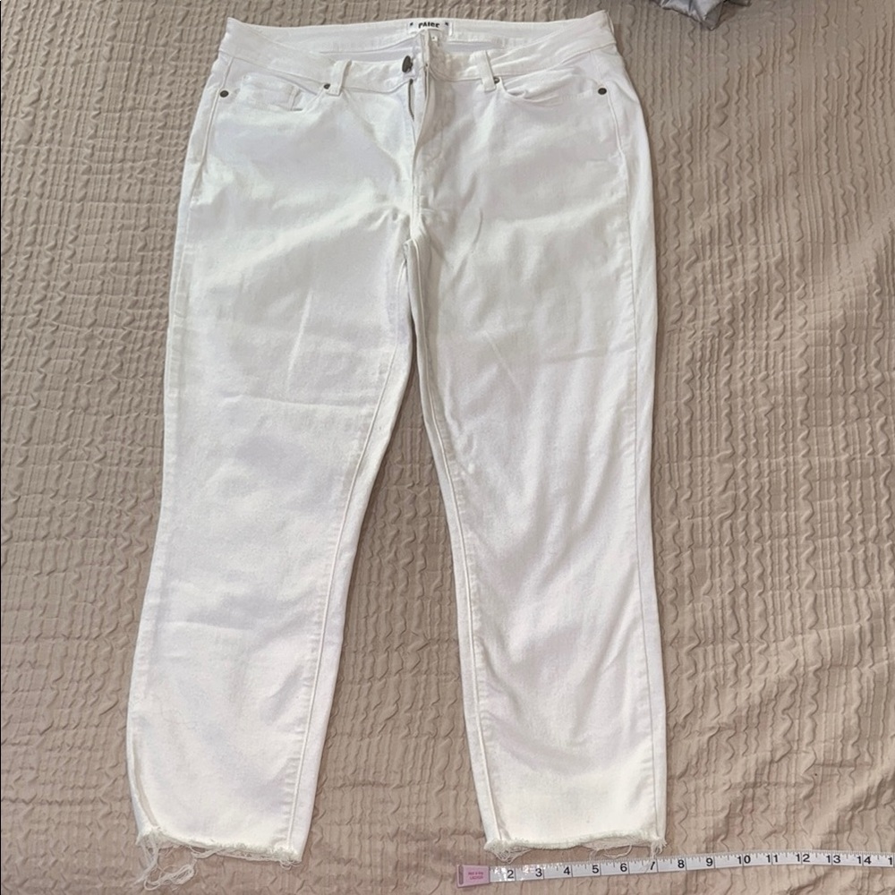Paige Women's White Jeans Kylie crop size 32